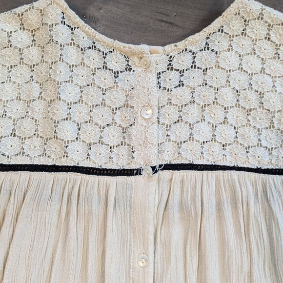 Zara Flowy Wide Strap Tank with Sequins & Lace - Picture 6 of 6